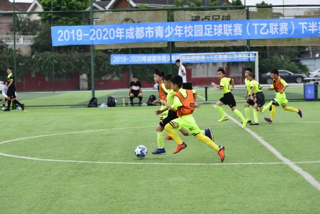 乌度卡：范弗里特是每周观察状态 可能无法在这次客场之旅复出
